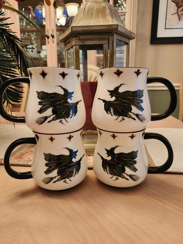 Potter studio halloween set - potter's,