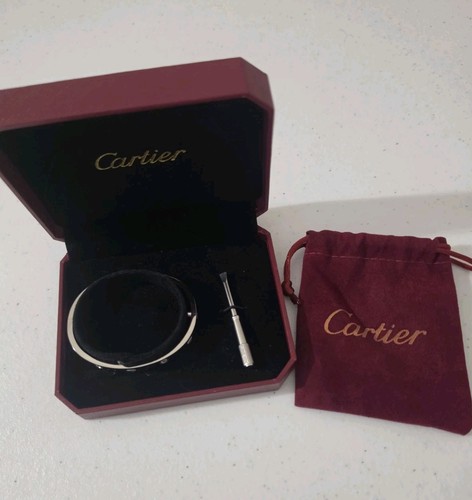 Cartier bracelet box - cartier,