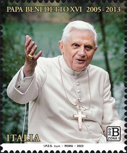 Repubblica 2023 papa emerito - repubblica,