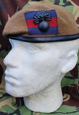 Grenadier guards small crown - guards,