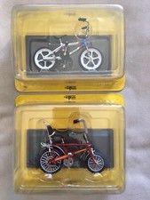 MODELLINO BMX RALEIGH 1980  MODELLINO BICI CHOPPER 1970 SALTAFOSS EPOCA VINTAGE