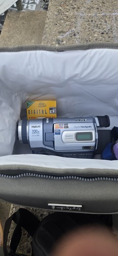 Sony handycam digital video - sony,