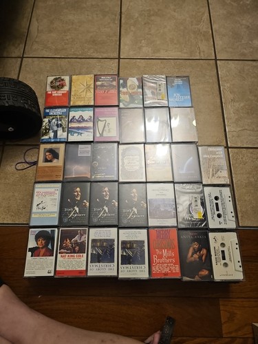 Lot used cassette tapes - lot, 33