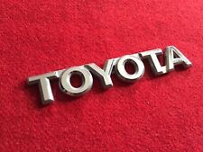 TOYOTA 108MM LOGO SIGLA EMBLEMA FREGIO STEMMA SCRITTA TARGHETTA BADGE TARGA NOME