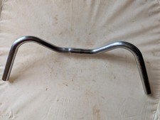 Guidon vélo ville ancien vintage acier chromé