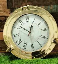 Antico orologio da parete