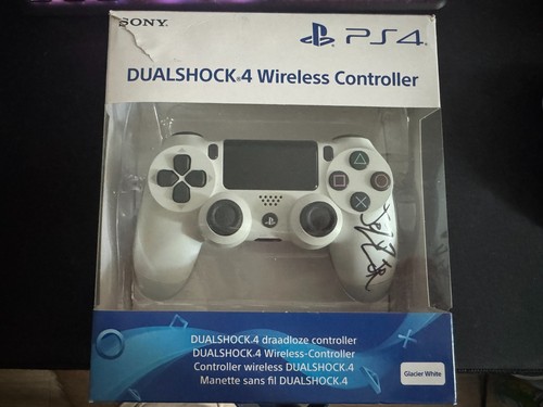 Pad ps4 signed jezuzjrr - ps4,