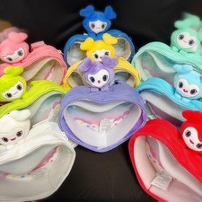 DUE VOLTE x GIGO Limited Lovely Pyoko Kyun Body Bag con peluche 9 tipi lovelys