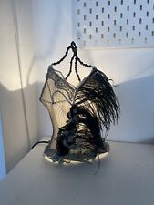LAMPADA VINTAGE BURLESQUE CORPETTO STRUZZO PAILLETTES DESIGN