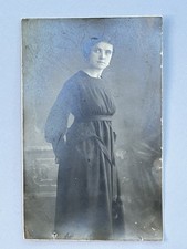 RAGAZZA VECCHIA FOTOGRAFIA OLD