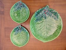 SET TRE PIATTI PORTATA CERAMICA ITALICA ARS ANNI 70 MOTIVO AGRIFOGLIO SU FOGLIE