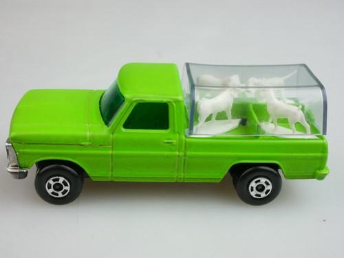 Kennel truck lime - truck,