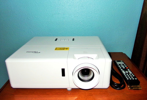 Proiettore laser optoma - proiettore,