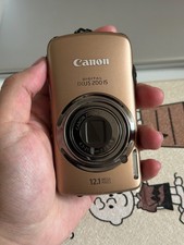Canon IXUS 200 IS 5x Zoom