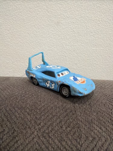 Disney pixar cars damaged king - cars,