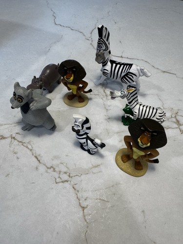 Madagascar toy lot - lot, hippo