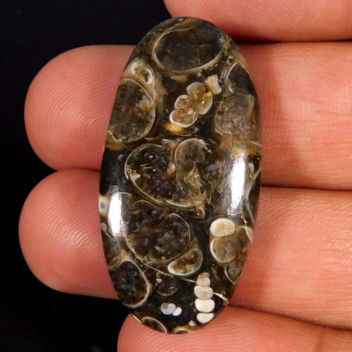 Pietra preziosa - ct,