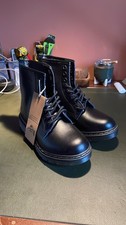 Anfibi  Dr. Martens 1460