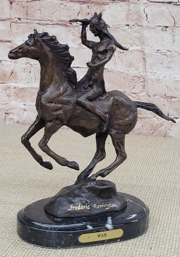 Statua bronzo cavallo - in,