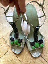 Tacchi alti Prada in argento