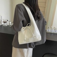 borsa in camoscio crema con