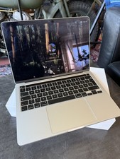 Apple MacBook Pro 2020 13,3