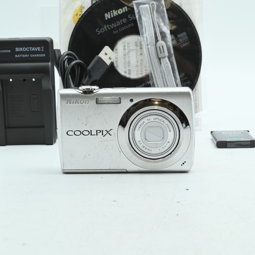 Ecc nikon coolpix s220 - [ecc+5],