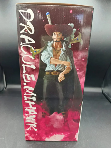 Figurina dracule mihawk - dracule, occhio