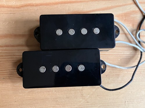 Squier fender affinity - by,