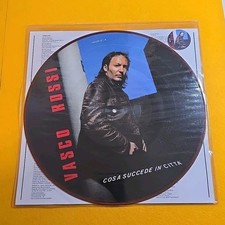Vasco Rossi - Cos Succede  In