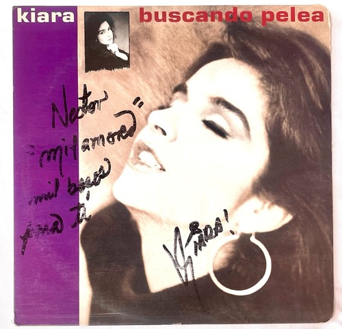 Kiara buscando pelea vinyl - kiara,