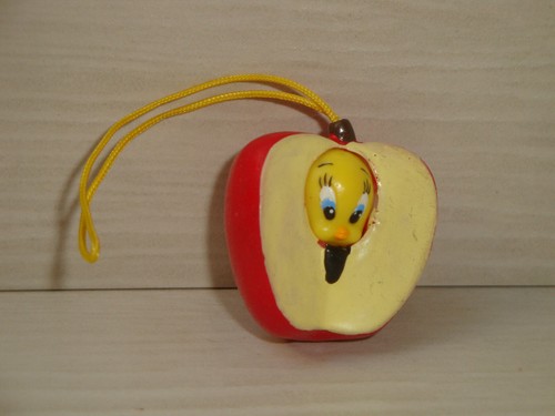 Titty tweety looney - looney, tunes