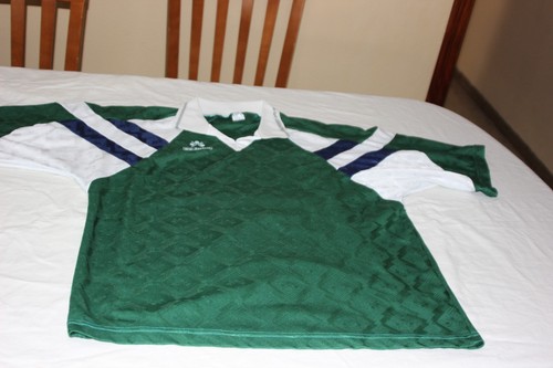 Camiseta fútbol antigua - de,