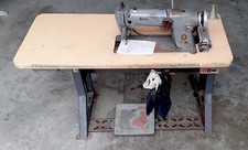 Vendo 2 pezzi macchina da cucire e tagliacuci