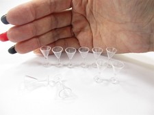 10 bambole in vetro acrilico