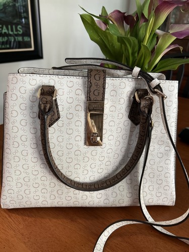 Guess ladies handbag purse - handbag,