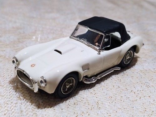 Cobra cabrio box model - ac,