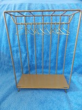 Armadio e appendiabiti Barbie