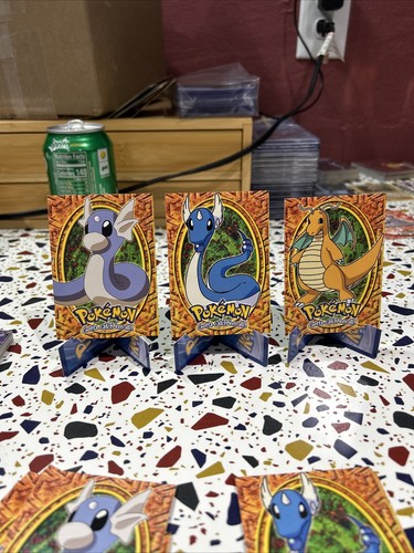 Dratini dragonair dragonite - dratini,