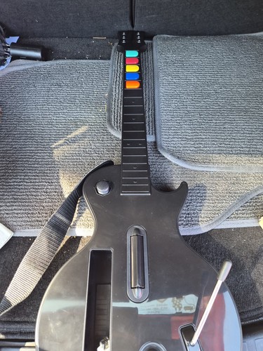 Nintendo wii guitar - wii,