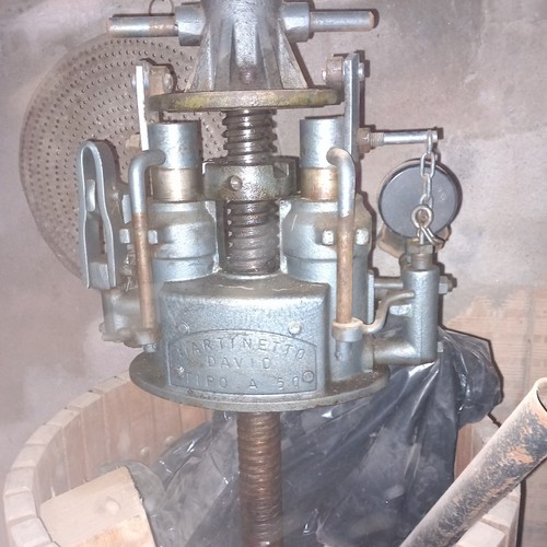 Torchio idraulico uva - torchio,