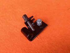 PIASTRA SUPPORTO PASSACAVI ORIGINALE PIAGGIO PER VESPA 50 HP HP4. VESPA 50 FL. V