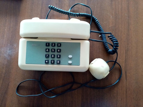 Vecchio telefono sip - telefono,