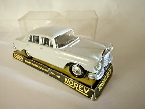 Norev modèle mercedes - norev, n°49