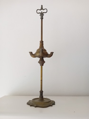 Antico lume lampada olio - lume, ad