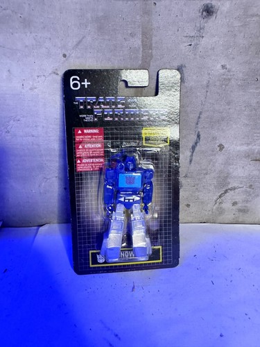 Trans formers soundwave - formers,