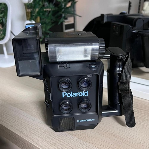 Polaroid miniportrait - polaroid,