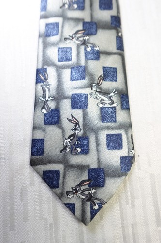 Looney tunes buggs bunny - buggs,