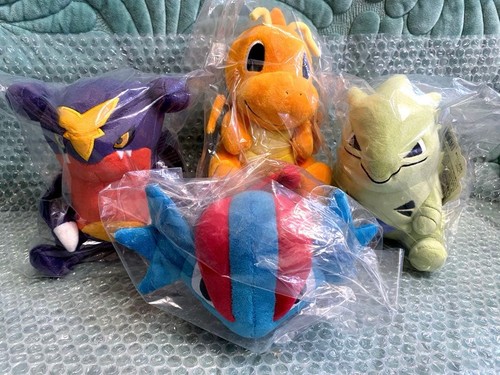 Pokemon dragonite tyranitar - dragonite,