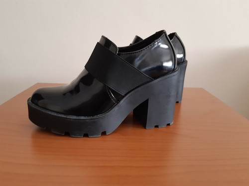 Scarpa nera lucida - scarpa,